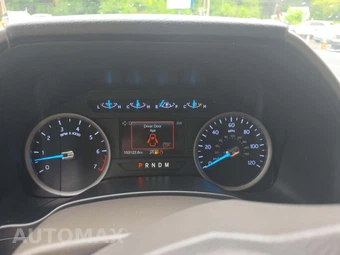 2019 Ford Expedition MAX XLT – miniatura 9