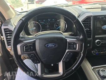 2019 Ford Expedition Platinum - miniatura 10