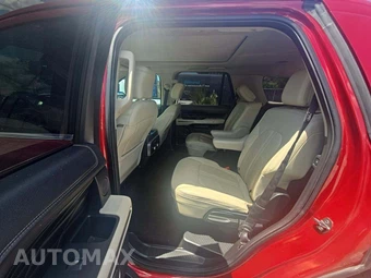 2019 Ford Expedition Platinum - miniatura 13