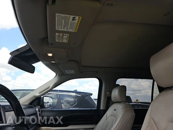 2019 Ford Expedition Platinum - miniatura 18