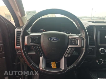 2019 Ford Expedition Platinum - miniatura 10