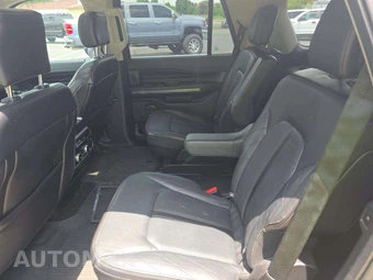 2019 Ford Expedition Platinum - miniatura 10