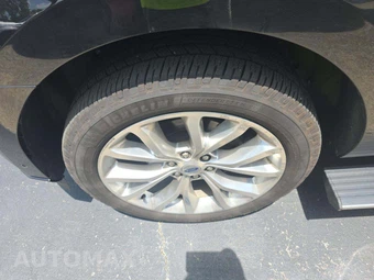 2019 Ford Expedition Platinum - miniatura 21