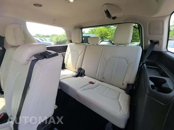 2019 Ford Expedition Platinum - miniatura 14