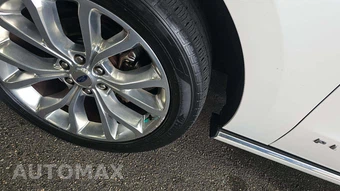 2019 Ford Expedition Platinum - miniatura 23