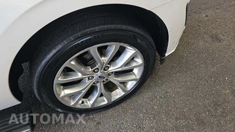 2019 Ford Expedition Platinum - miniatura 24