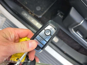 2019 Ford Expedition Platinum - miniatura 5