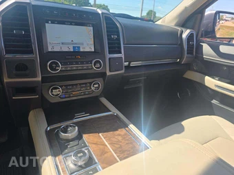 2019 Ford Expedition Platinum - miniatura 10