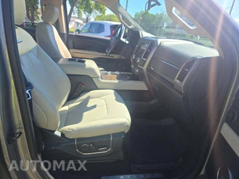 2019 Ford Expedition Platinum - miniatura 19