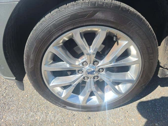 2019 Ford Expedition Platinum - miniatura 24