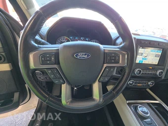 2019 Ford Expedition Platinum - miniatura 10