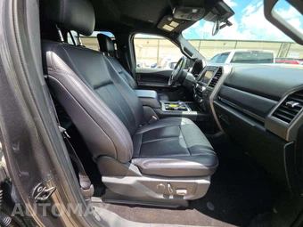 2019 Ford Expedition XLT - miniatura 16
