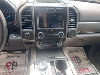 2019 Ford Expedition XLT - miniatura 14