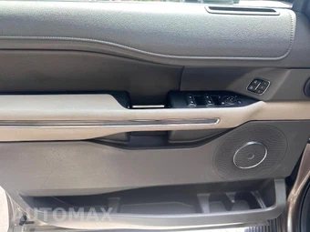 2019 Ford Expedition XLT - miniatura 19