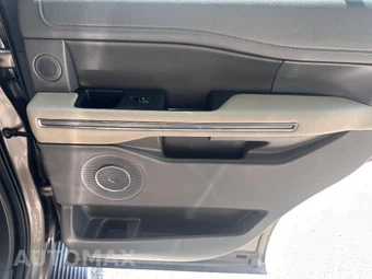 2019 Ford Expedition XLT - miniatura 23