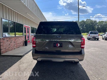 2019 Ford Expedition XLT - miniatura 9