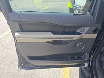 2019 Ford Expedition XLT – miniatura 9