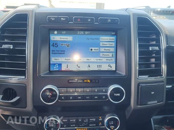 2019 Ford Expedition XLT - miniatura 11