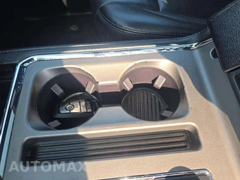 2019 Ford Expedition XLT - miniatura 8