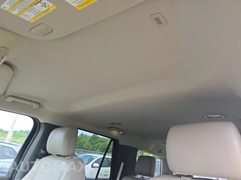 2019 Ford Expedition XLT - miniatura 18