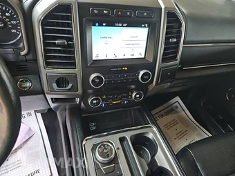 2019 Ford Expedition XLT – miniatura 11
