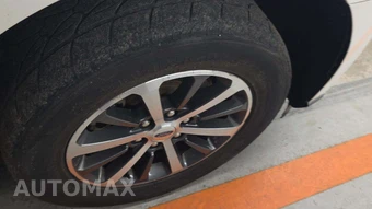 2019 Ford Expedition XLT - miniatura 30