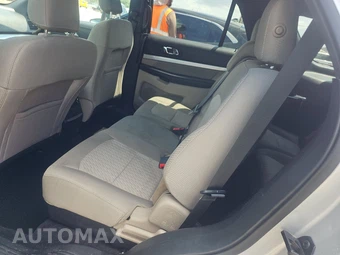 2019 Ford Explorer - miniatura 13