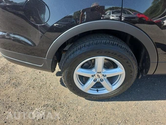 2019 Ford Explorer - miniatura 10