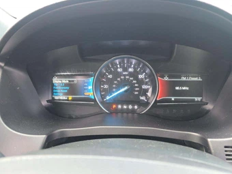 2019 Ford Explorer Limited – miniatura 9