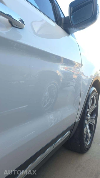 2019 Ford Explorer Limited - miniatura 21