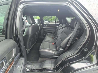 2019 Ford Explorer Limited - miniatura 10