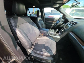 2019 Ford Explorer Limited - miniatura 8