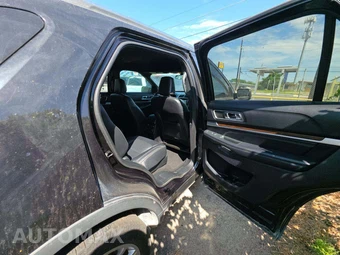 2019 Ford Explorer Limited – miniatura 17