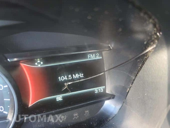 2019 Ford Explorer Limited – miniatura 22