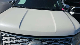 2019 Ford Explorer Platinum - miniatura 26