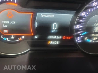 2019 Ford Explorer Platinum - miniatura 9