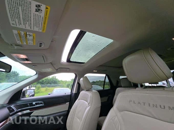 2019 Ford Explorer Platinum - miniatura 11