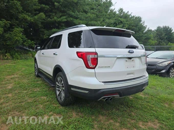 2019 Ford Explorer Platinum - miniatura 2
