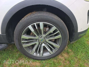 2019 Ford Explorer Platinum - miniatura 30