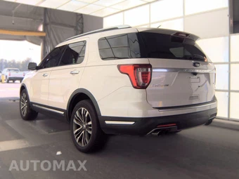 2019 Ford Explorer Platinum - miniatura 6