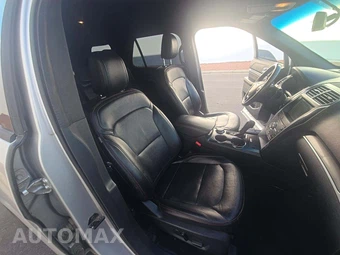 2019 Ford Explorer Sport - miniatura 16