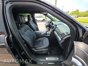 2019 Ford Explorer Sport - miniatura 16