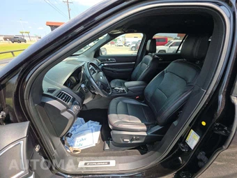 2019 Ford Explorer Sport - miniatura 3