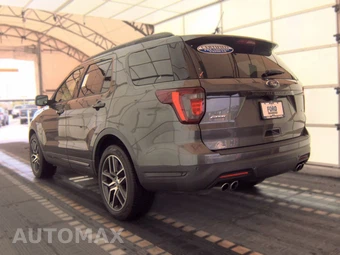 2019 Ford Explorer Sport - miniatura 2