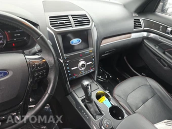 2019 Ford Explorer Sport - miniatura 6