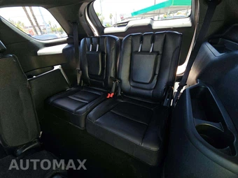 2019 Ford Explorer XLT - miniatura 11