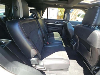 2019 Ford Explorer XLT - miniatura 14