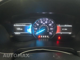 2019 Ford Explorer XLT – miniatura 12
