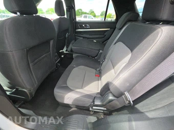 2019 Ford Explorer XLT - miniatura 13