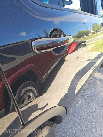 2019 Ford Explorer XLT – miniatura 25